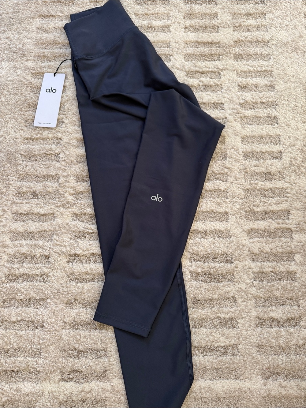 NWT ALO 7/8 high-waist airlift leggings